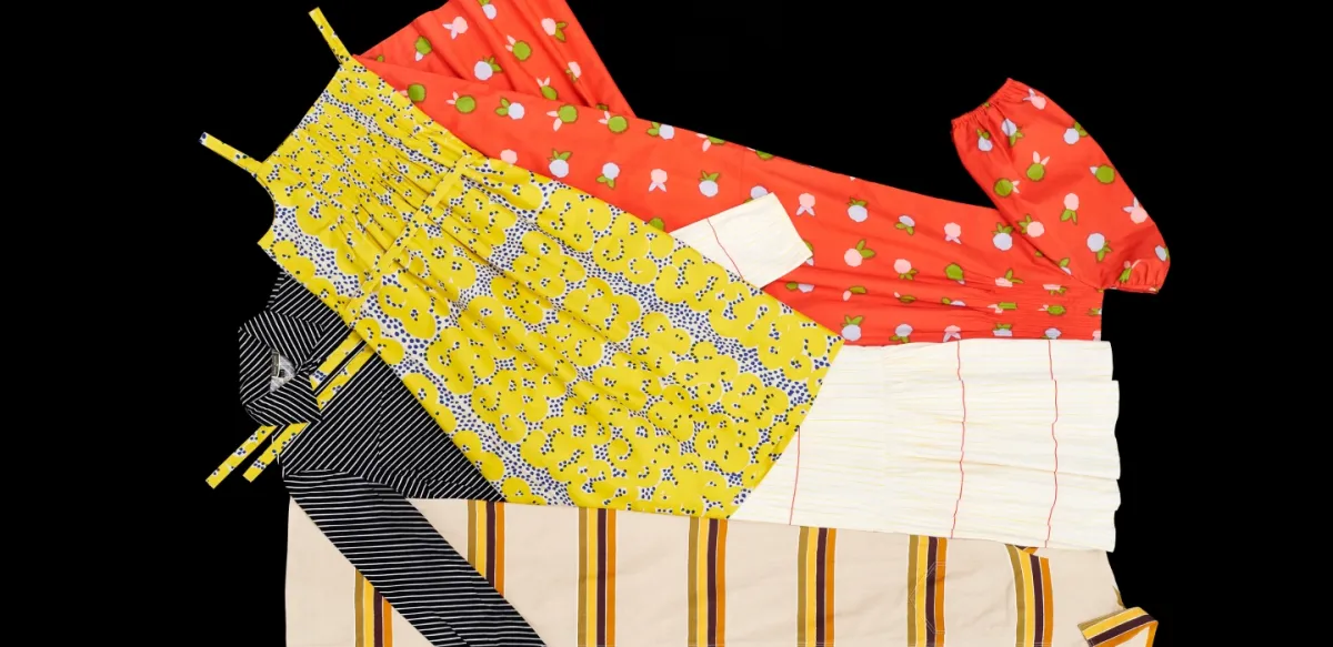Essential Bucket M-Logo | Marimekko Pre-loved