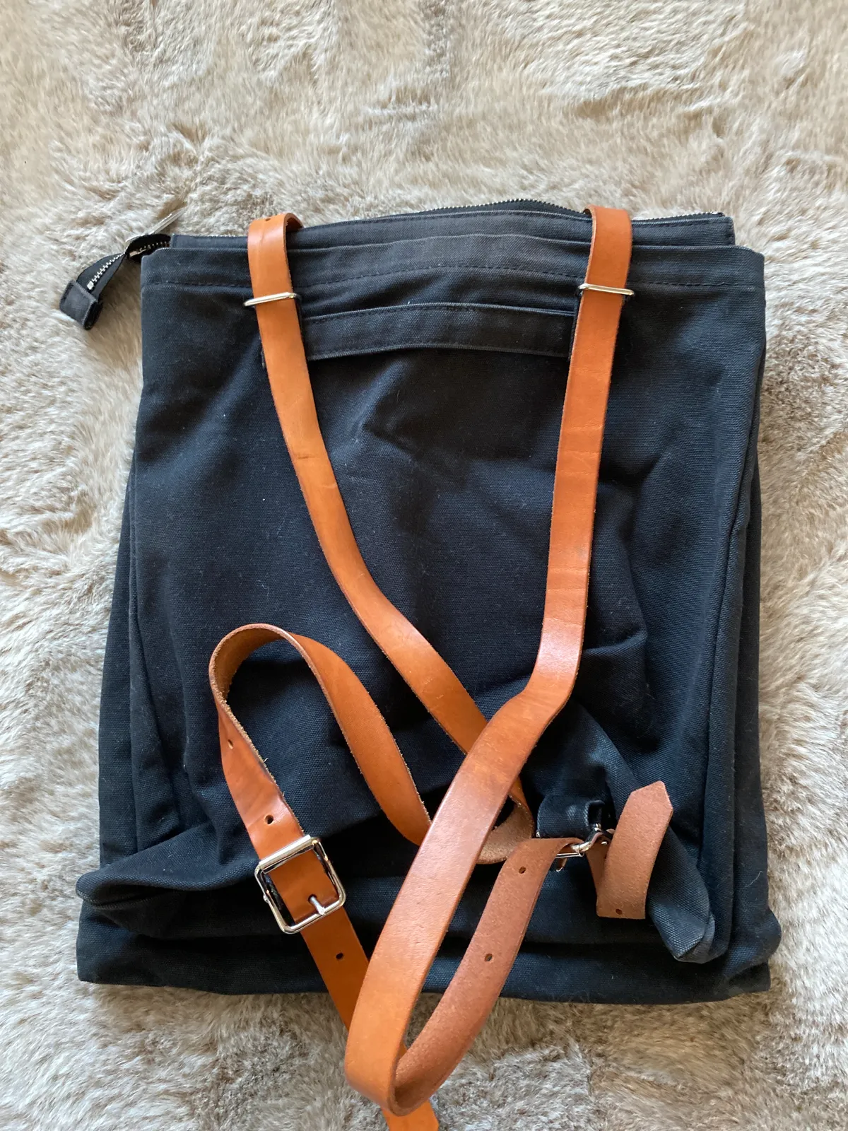 Marimekko Eppu Backpack Eppu | Marimekko Pre-loved main image 2