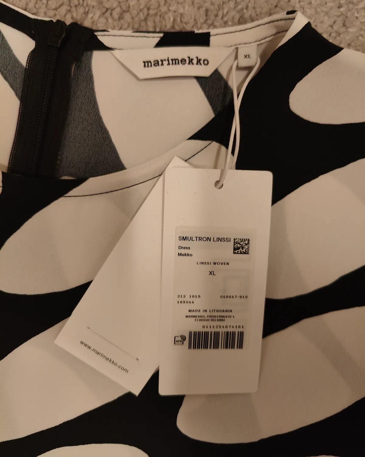Smultron Linssi | Marimekko Pre-loved
