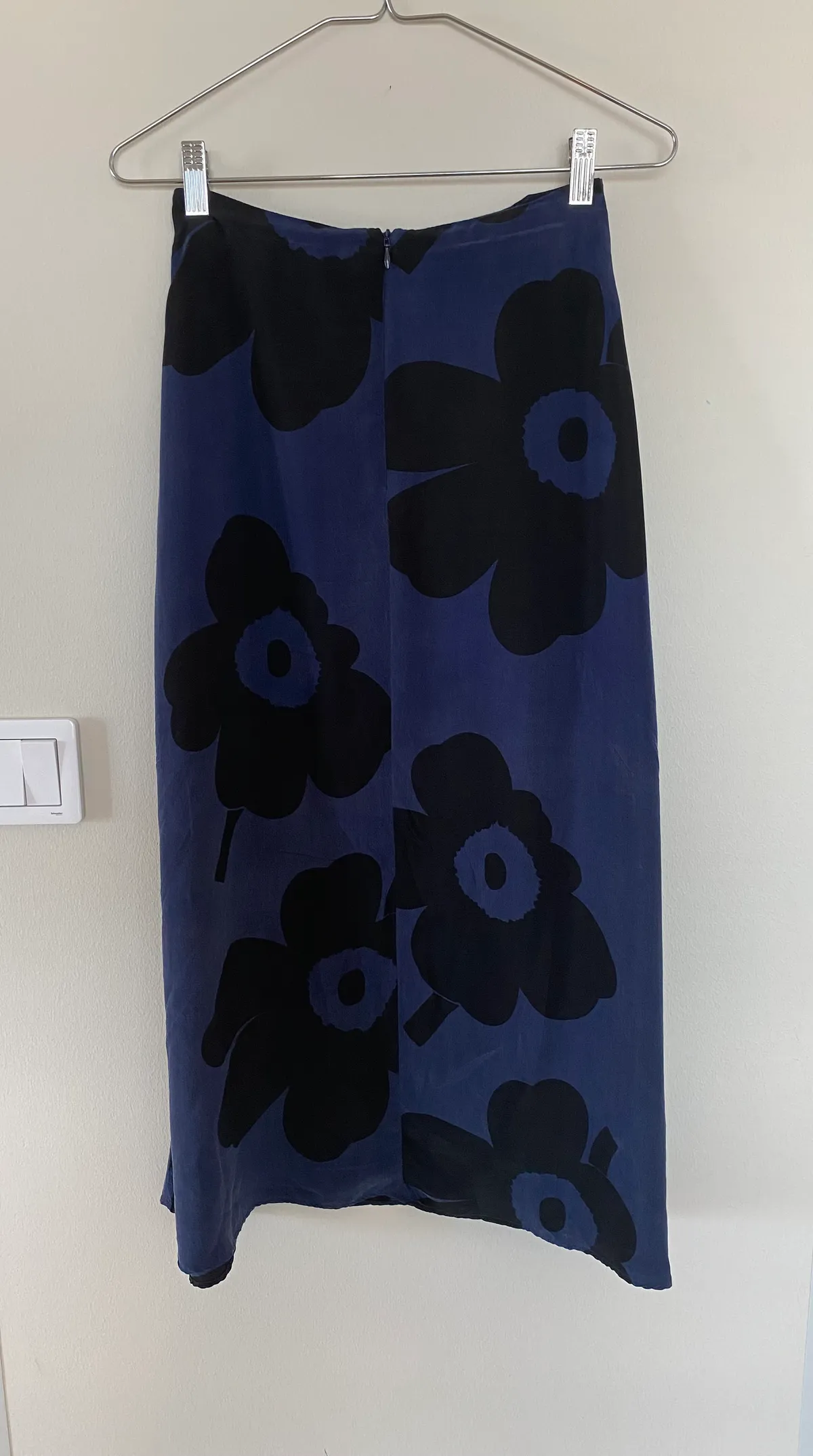 Juhlaunikko / garral skirt　Marimekko　限定 Juhlaunikko / garral skirt Marimekko 限定 Marimekko Fashion